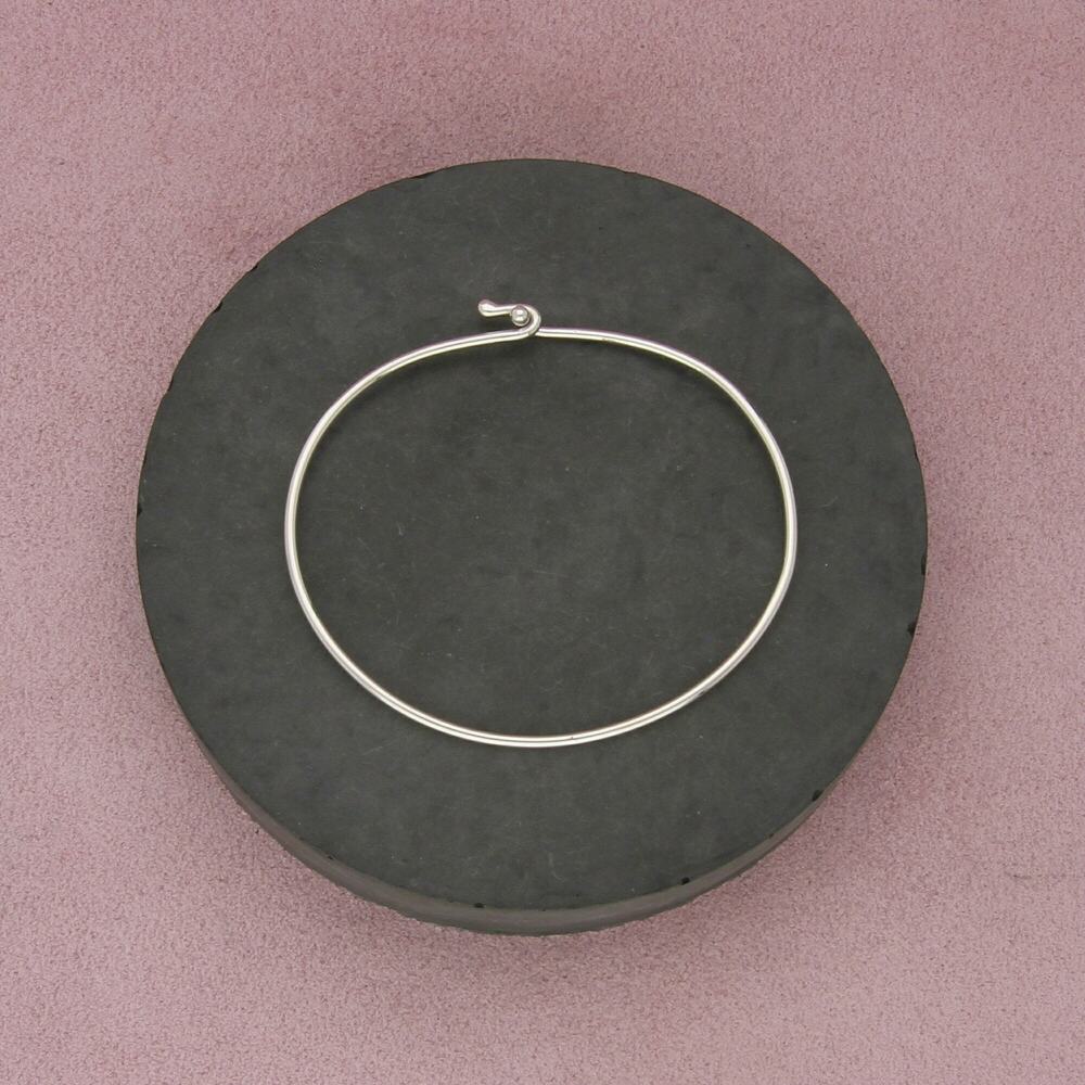 james avery sterling silver medium hook-on bracelet size 6.75in